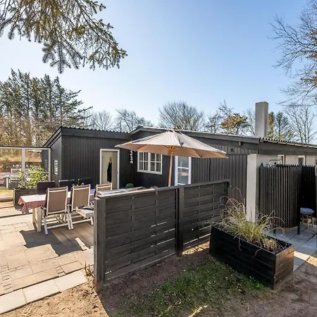 Fantastic New At Fuglegraesvej 1 Hjørring